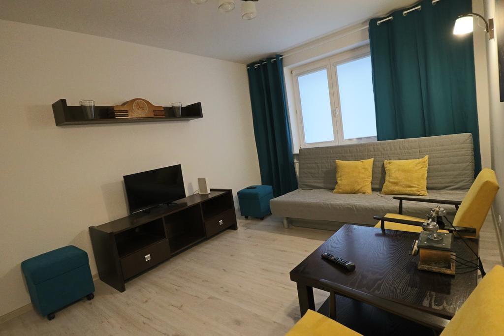 Apartment Mona Warsaw Przy Stacji Metra Экстерьер фото